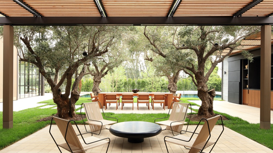 Outdoor Kitchens